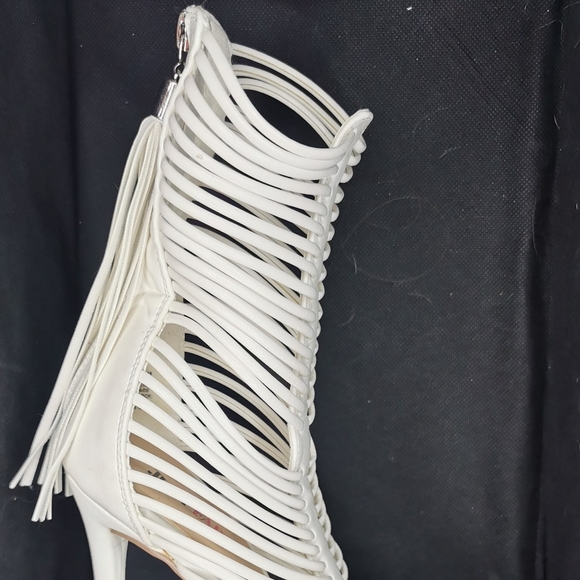 Strappy heeled boot - Picture 2 of 4